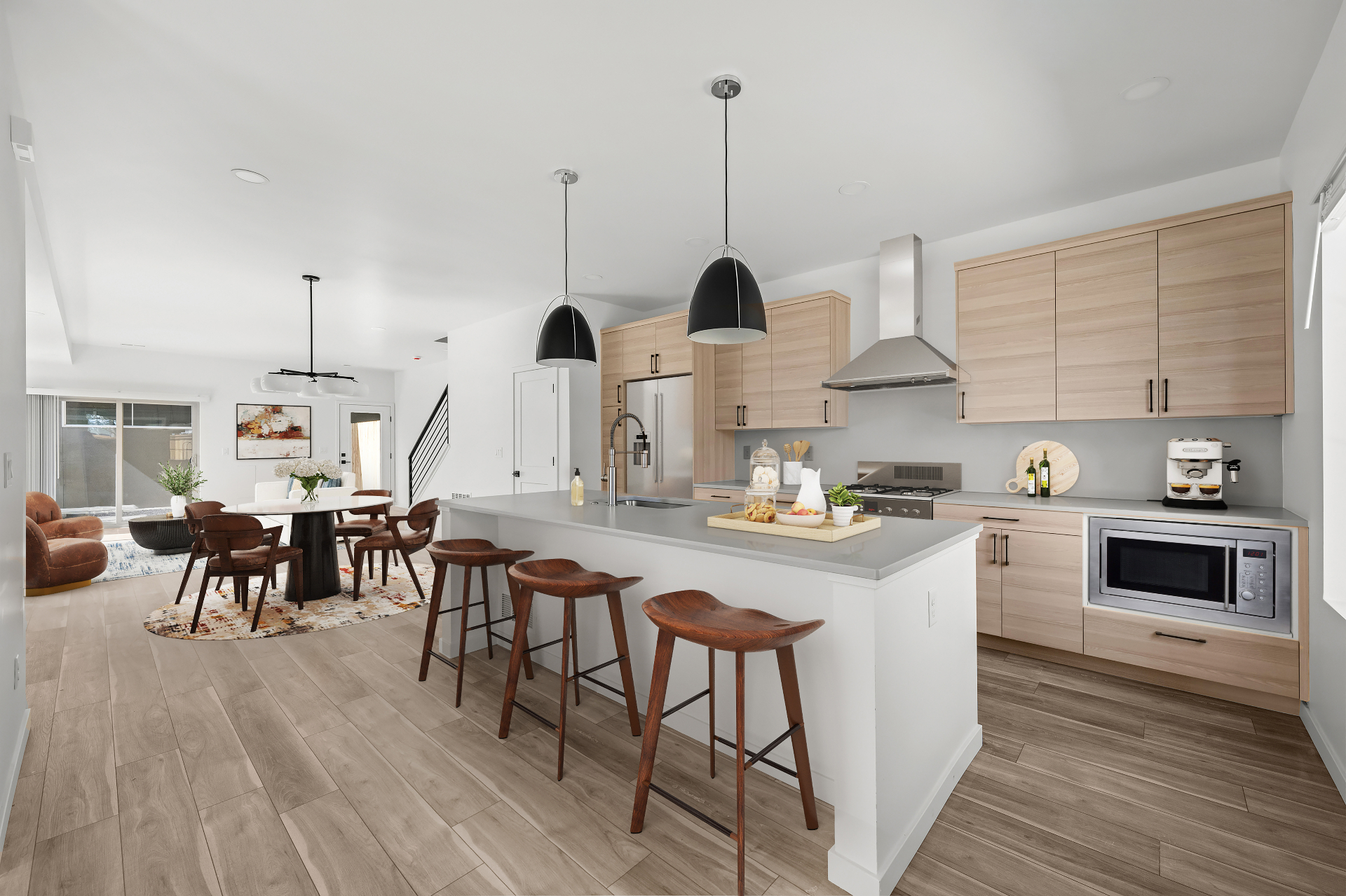 Upham Row 11 open-concept kitchen and dining